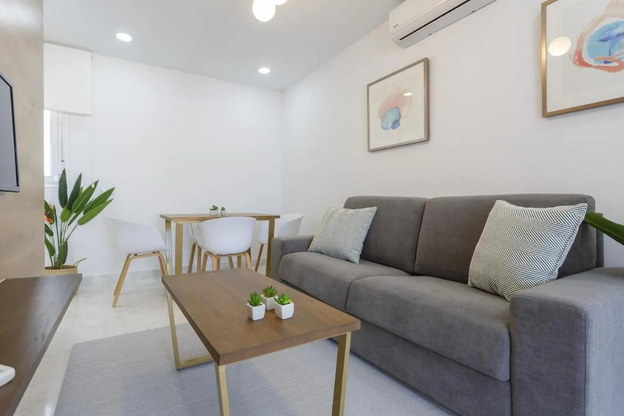 Apartamentos La Brujula By Cadizrentals