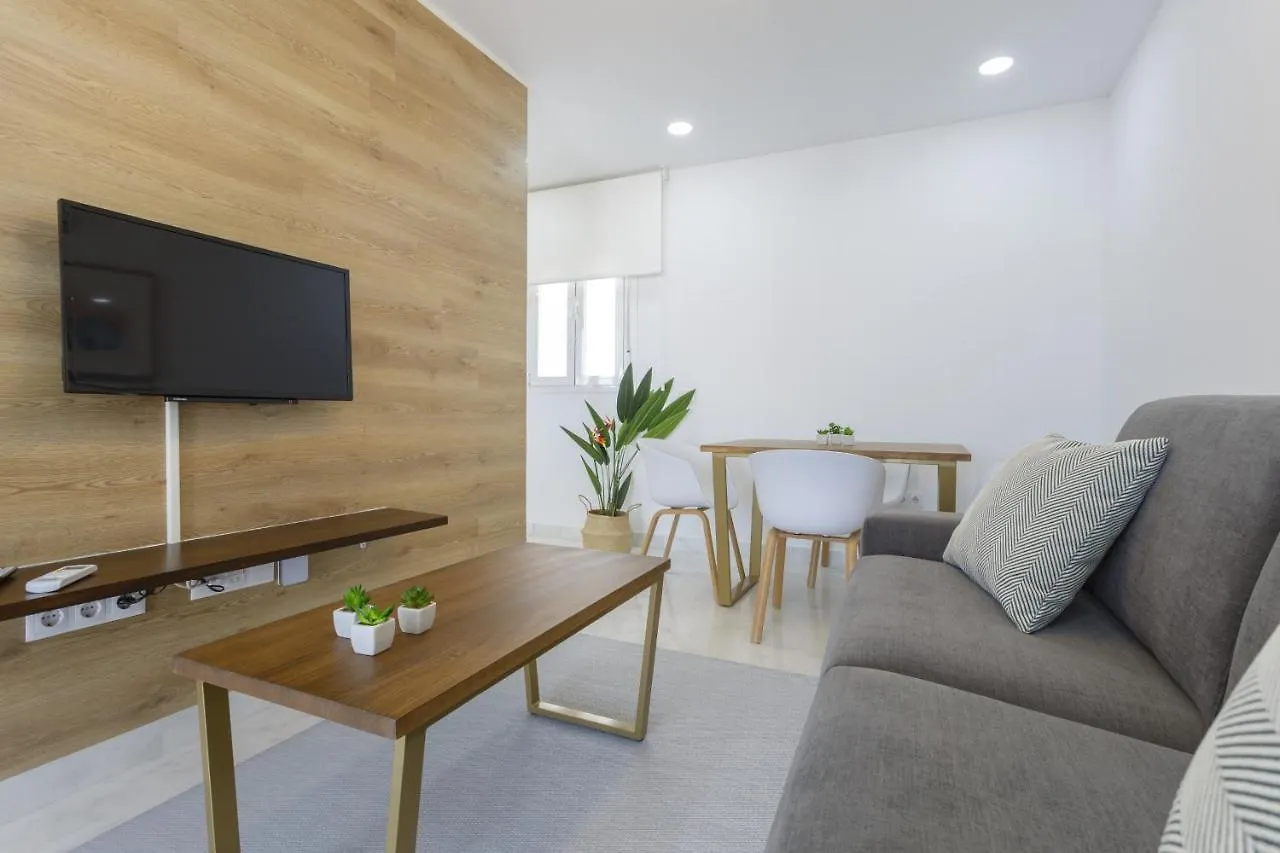 شقة Apartamentos La Brujula By Cadizrentals
