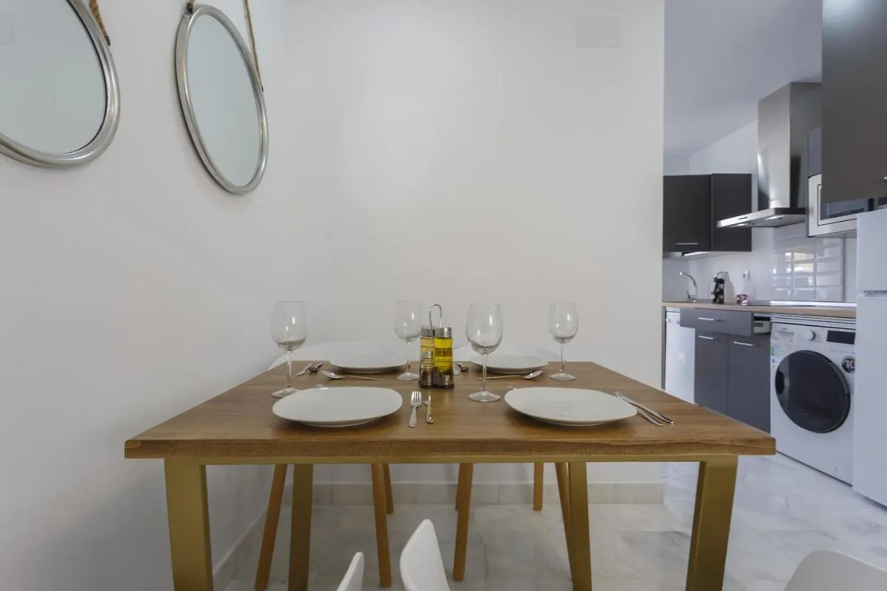 Apartamentos La Brujula By Cadizrentals 0*, كاديز إسبانيا